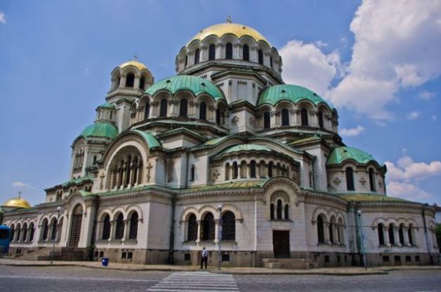 article_alexandernevskycathedral2