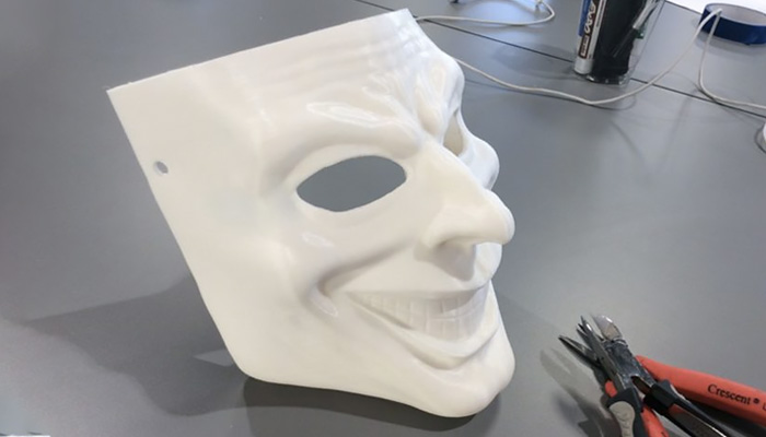 Маска 03.04 2023. Маска фурсьют для 3d принтера. 3d принтер маска Тоби. Маска раптора на 3д принтере. Сварочная маска на 3д принтере.