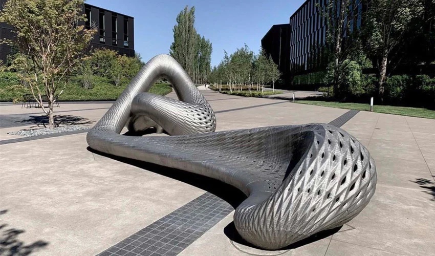 Oregon Dragon Bench