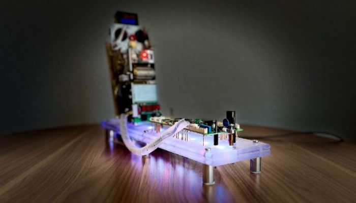 A 3D printed circuit board for ticket validators was created by the DB Kommunikationstechnik.