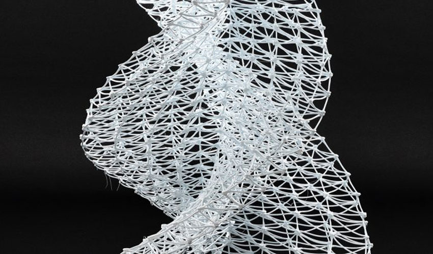 A 3D printed Christmas tree made from recycled plastic - 3Dnatives