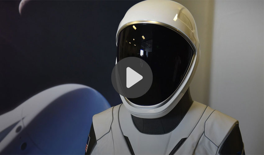 SpaceX 3D printed helmet