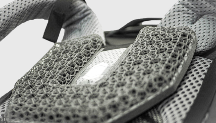 3D shock-absorbing mesh