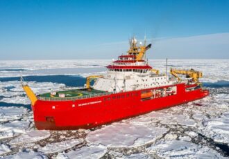 RRS Sir David Attenborough