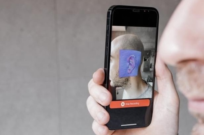 App scannt die Ohren der Kunden
