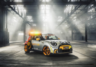 mini-electric-pacesetter-0