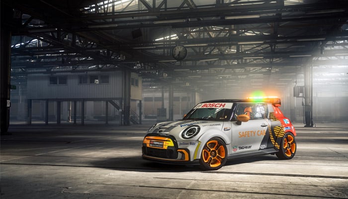 The MINI Electric Pacesetter Safety Car (photo credits: BMW Group)