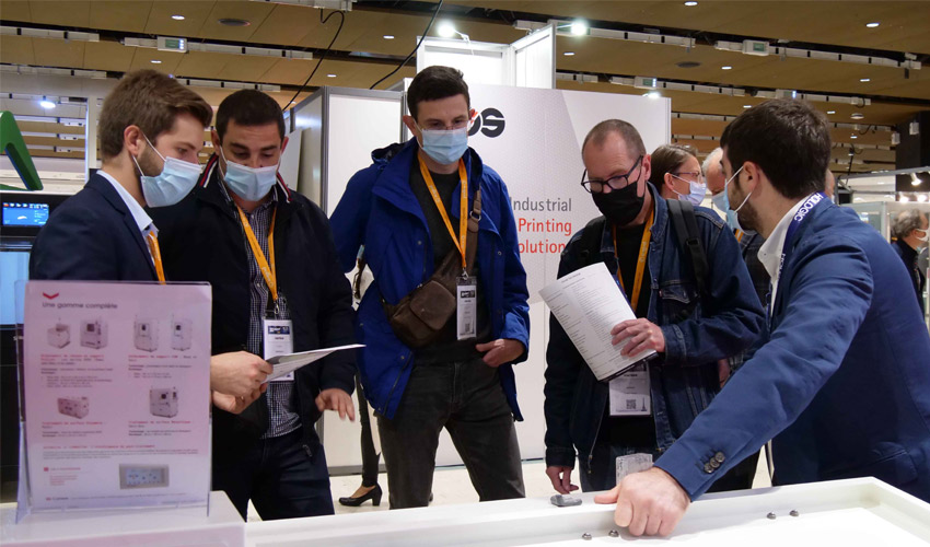 استند چاپ سه بعدی پاریس