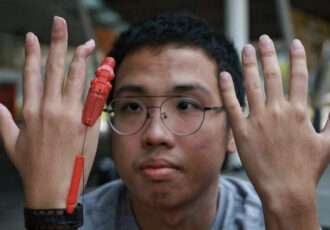 doigt imprimé en 3D