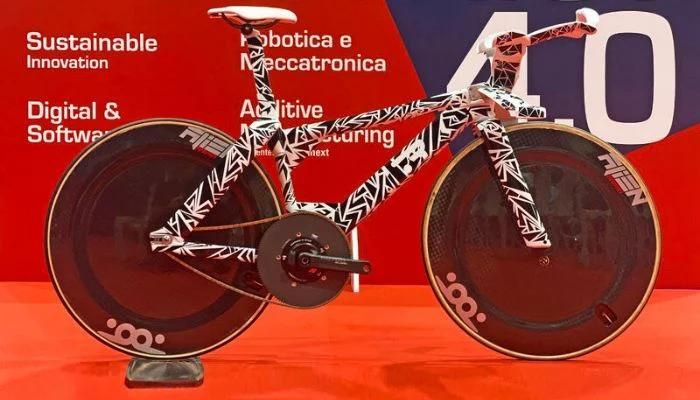 vélo imprimé en 3D JO 2024 swanigami