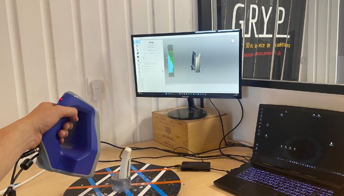 Une numérisation de pièce grâce à un scanner 3D portable chez Gryp3D