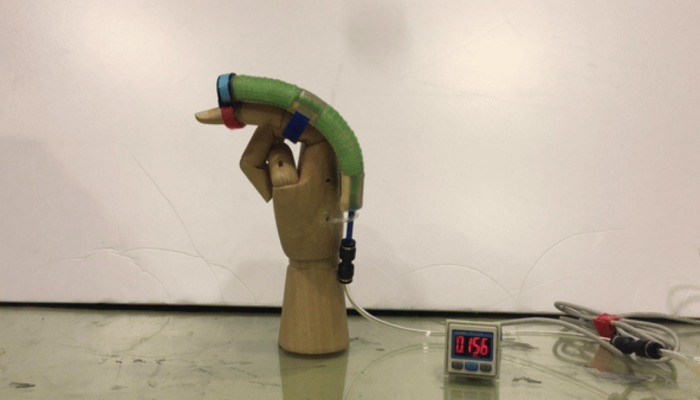 Actuateur de doigt pneumatique en silicone imprimé en 3D