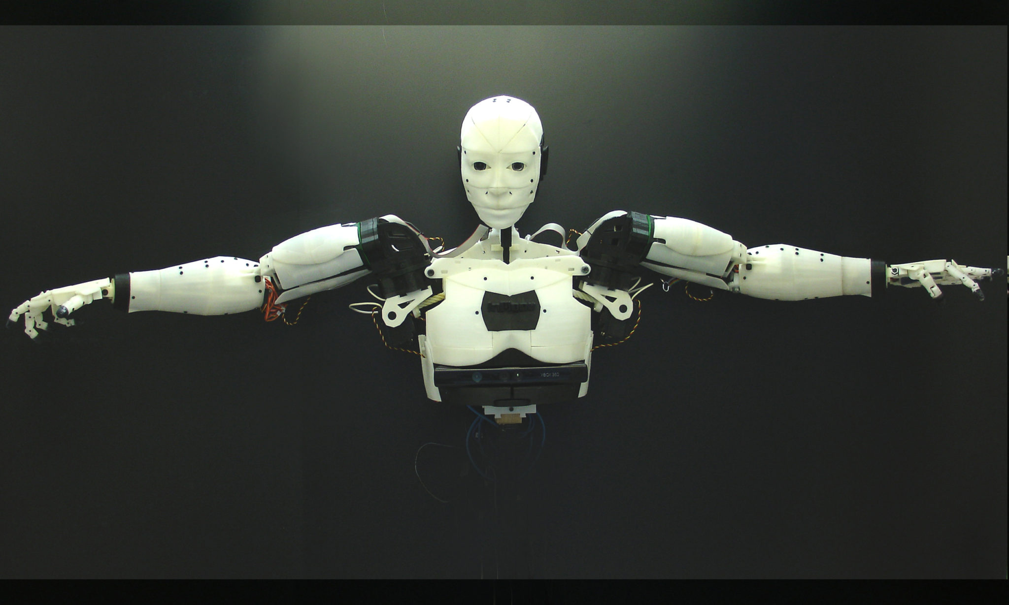 InMoov le robot humanoïde imprimé en 3D Découverte avec son créateur