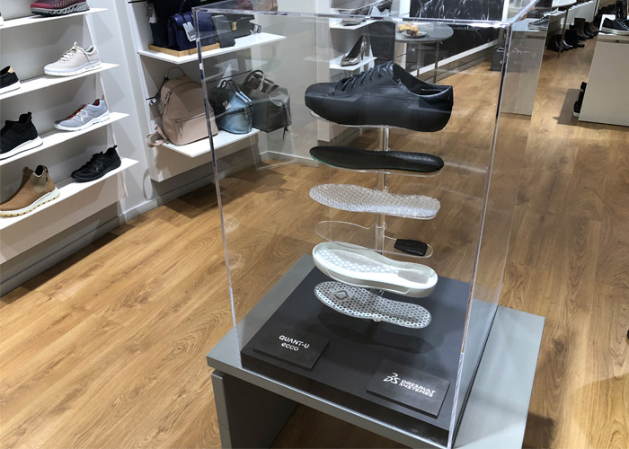 Des semelles customis es et imprim es en 3D au Bon March Paris