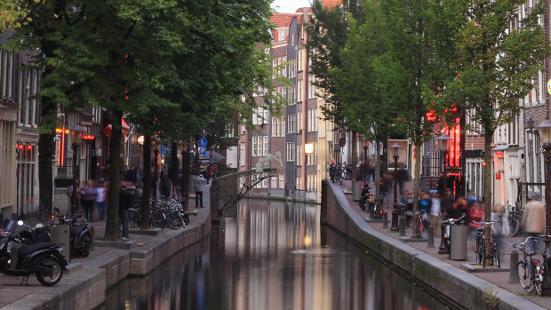 Le pont verra le jour dans le centre historique d'Amsterdam