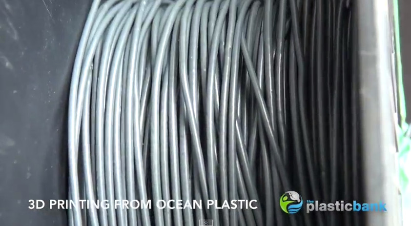 Le filament plastique issu des déchets plastiques