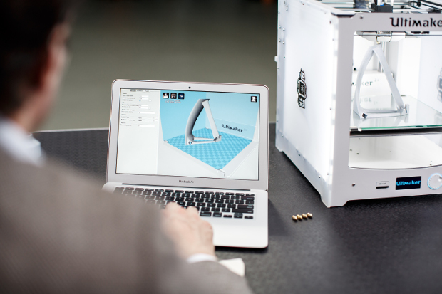 article_ultimaker-ces2016-4