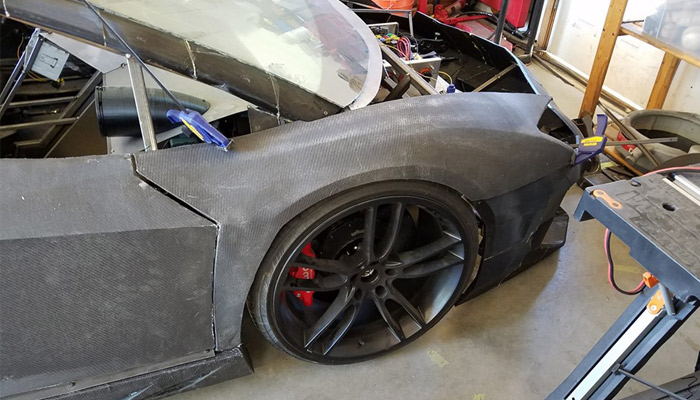 Une Lamborghini imprimée en 3D dans un garage - 3Dnatives