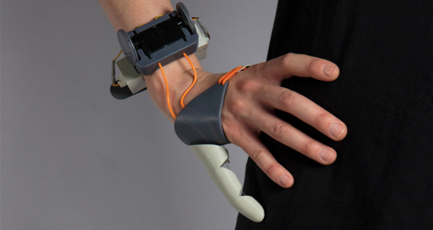 Impression 3D: La première prothèse de main à 50 euros débarque en